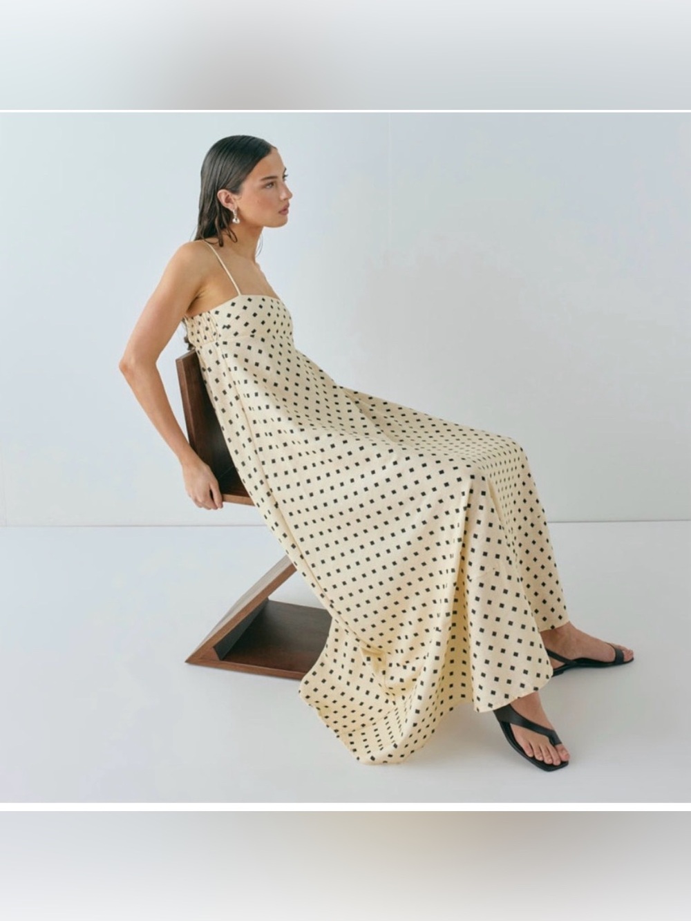 NEW VRG GRL Behati Linen blend Maxi Dress in Square - Picture 10 of 17